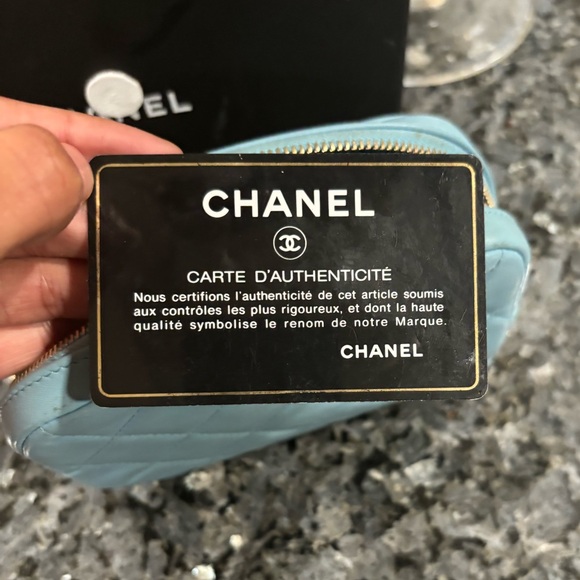 Authentic Chanel Caviar Quilted small Curvy Pouch Cosmetic Case Blue. - Picture 2 of 5